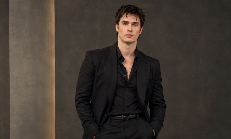 Nicholas Galitzine Height